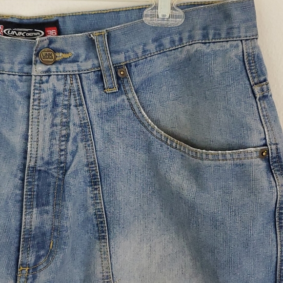 Boston Celtics NBA UNK Denim Shorts - 36 - Picture 7 of 14